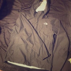Men’s NorthFace Rain Shell Jacket